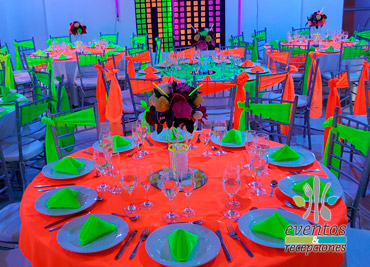 fiesta neon electronica en bogota para quince años